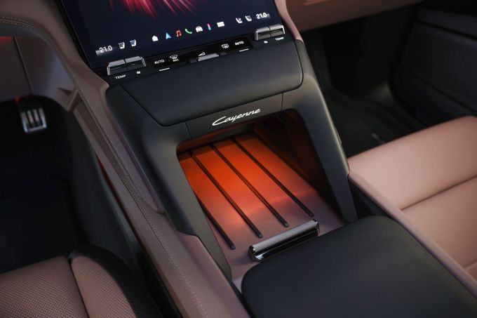 Introductie elektrische Porsche Cayenne bizarre prestaties, hightech snufjes en serieuze luxe Foto Porsche Newsroom Foto 19