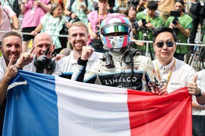 FIA TCR World Tour Macau 2025 Lynk & Co Cyan Racing Bron foto Cyan 8