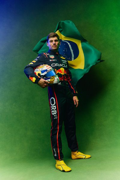 Max Verstappen verrast met speciale helm in Brazilië Foto 1