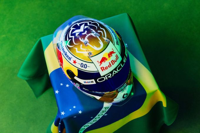 Max Verstappen verrast met speciale helm in Brazilië Foto 10