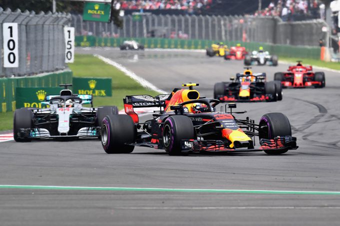 F1 startveld F1 Max Verstappen voorop GP Mexico
