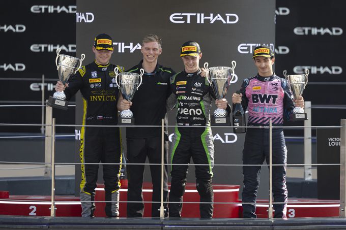 Gabriele Minì behaalde een zwaar bevochten podiumfinish in de laatste race van het FIA Formule 2-seizoen 2026