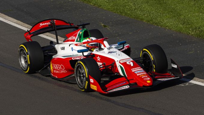 PREMA Racing kondigt Montoya aan voor het FIA F2-seizoen 2026