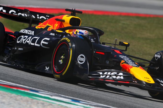 Ma Verstappen Red Bull Racing F1