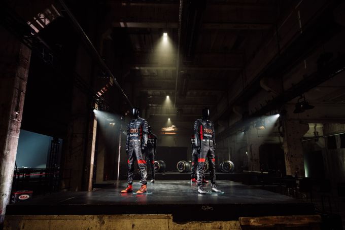 Audi Revolut F1 Team: helmen, de nieuwe livery en de teammerchandise 2026