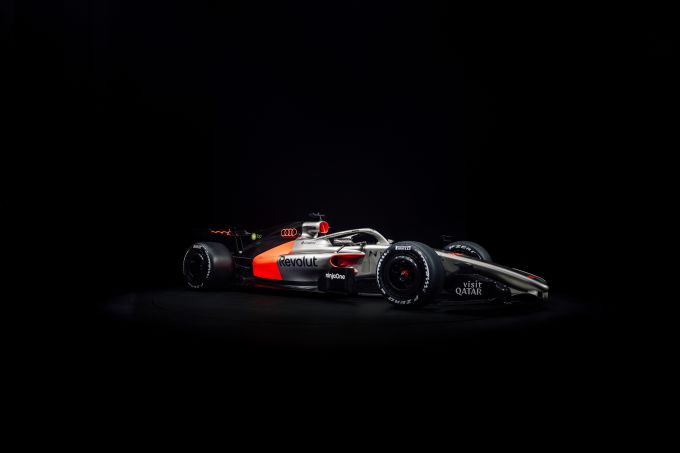 F1 AUDI R26 vanuit alle hoeken