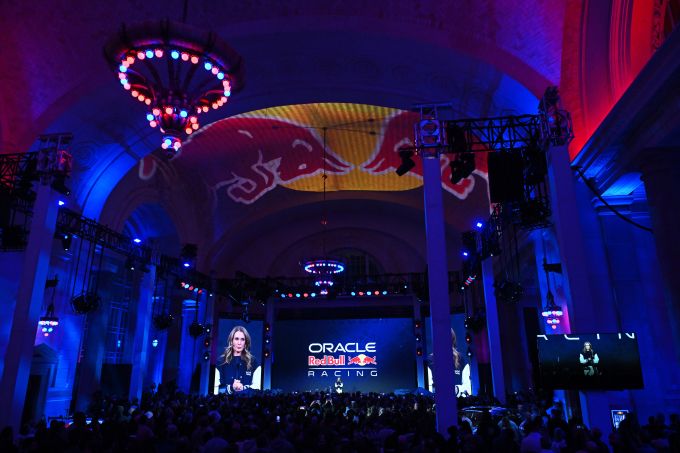 Presentatie technisch directeur Ben Hodgkinson F1 Red Bull RB22