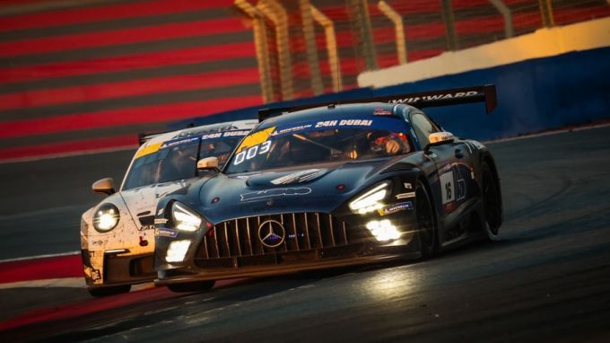 Michelin 24H van Dubai Foto 6