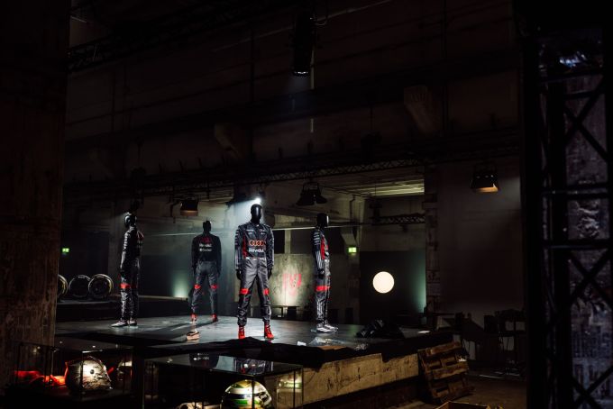 Audi Revolut F1 Team: helmen, de nieuwe livery en de teammerchandise 2026