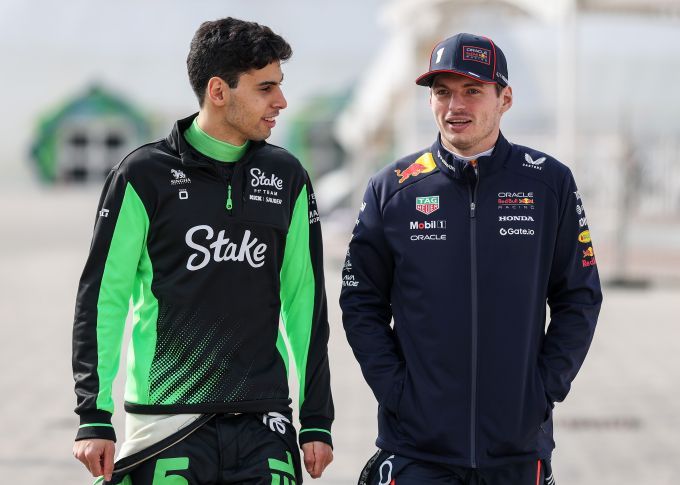 Max_Verstappen_en_Gabriel_Bortoleto