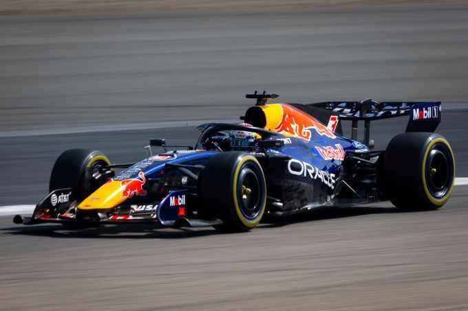 Max Verstappen F1 Red Bull actie track