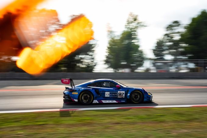 GT World Challenge Europe Endurance Cup Rutronik Racing Porsche 911 GT3 R Bronze Cup