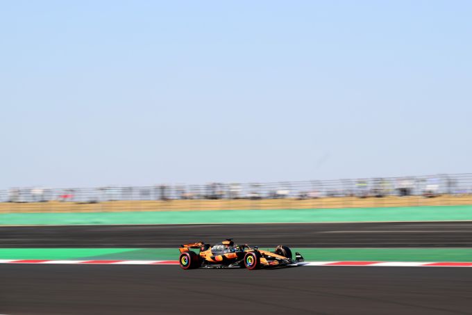 Grand Prix China 2026 Shanghai F1 Pirelli 12