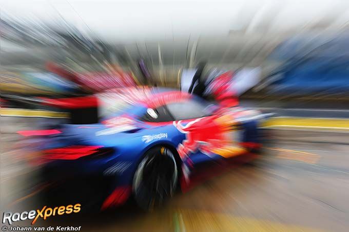 Max Verstappen Mercedes AMG GT3