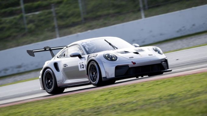 Porsche Mobil 1 Supercup 120x Porsche 911 Cup 2026 foto PN 2