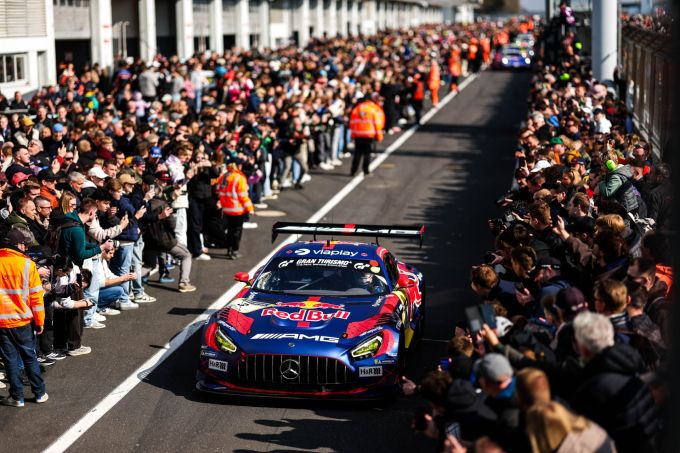Max Verstappen NLS Nurburgring 2026 Mercedes-AMG GT3