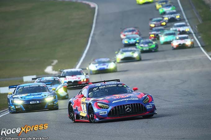 Max Verstappen Mercedes GT3 VLN NLS2 foto RX Johann van de Kerkhof