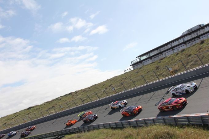 V-Max Voorjaarsraces by Supercar Madness 2026