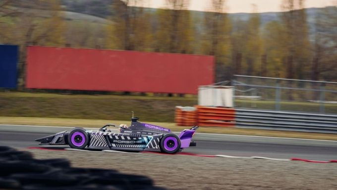 Porsche 975 RSE Formula E 2026 5