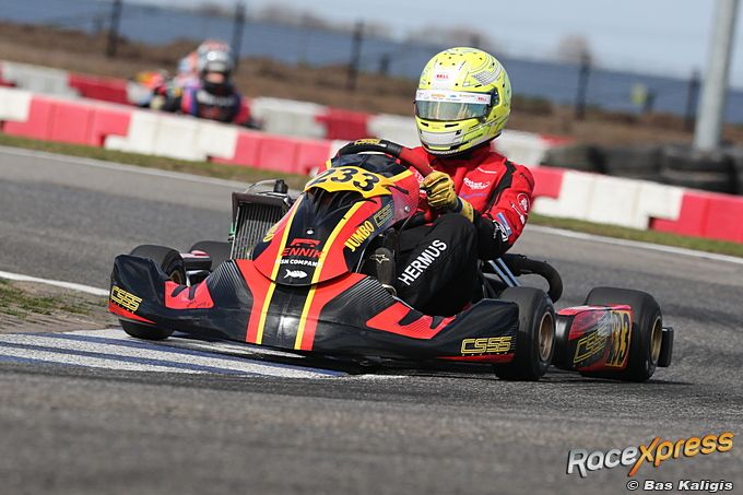 Ties Hermus wint in Emmen