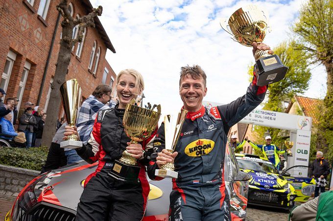 Kevin van Deijne en Lisette Bakker