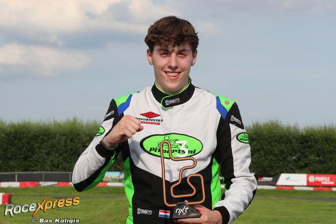 Luuk Hoornstra racet naar podium