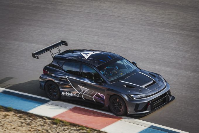 cupra leon vz ehybrid racer