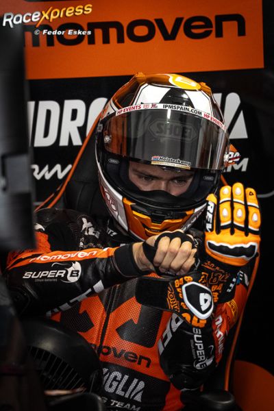 Momoven Idrofoglia RW Racing