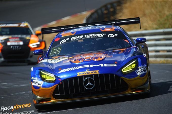 Na het winnen van de 24uurs race van de Nurburgring zette het Winrard Racing hun zeges voort met het winnen van de 6Uurs race NLS7