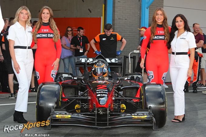 Grid girls