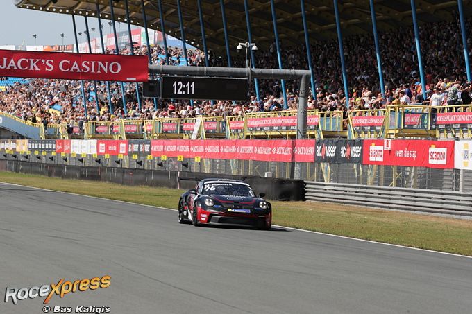 Milan Marczak wint drukbezochte Jack's Racing Day in Assen