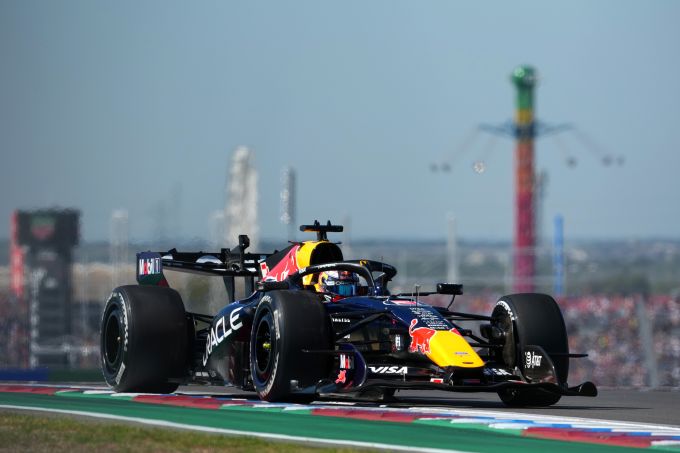 Harde klappen op rug Max Verstappen: "Uit onderzoeken aan mijn rug die ik heb laten uitvoeren, bleek..."